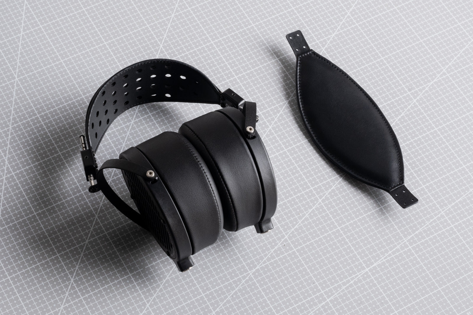 Audeze Headband Installation: A Step-by-Step Guide