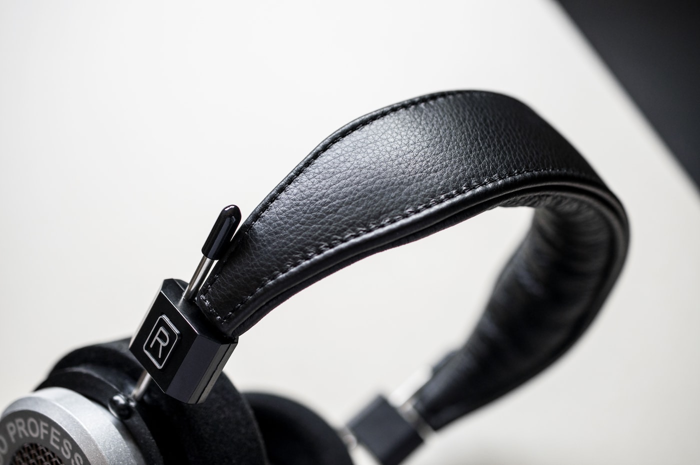 Grado Leather Headband – Black – Turbulent Labs