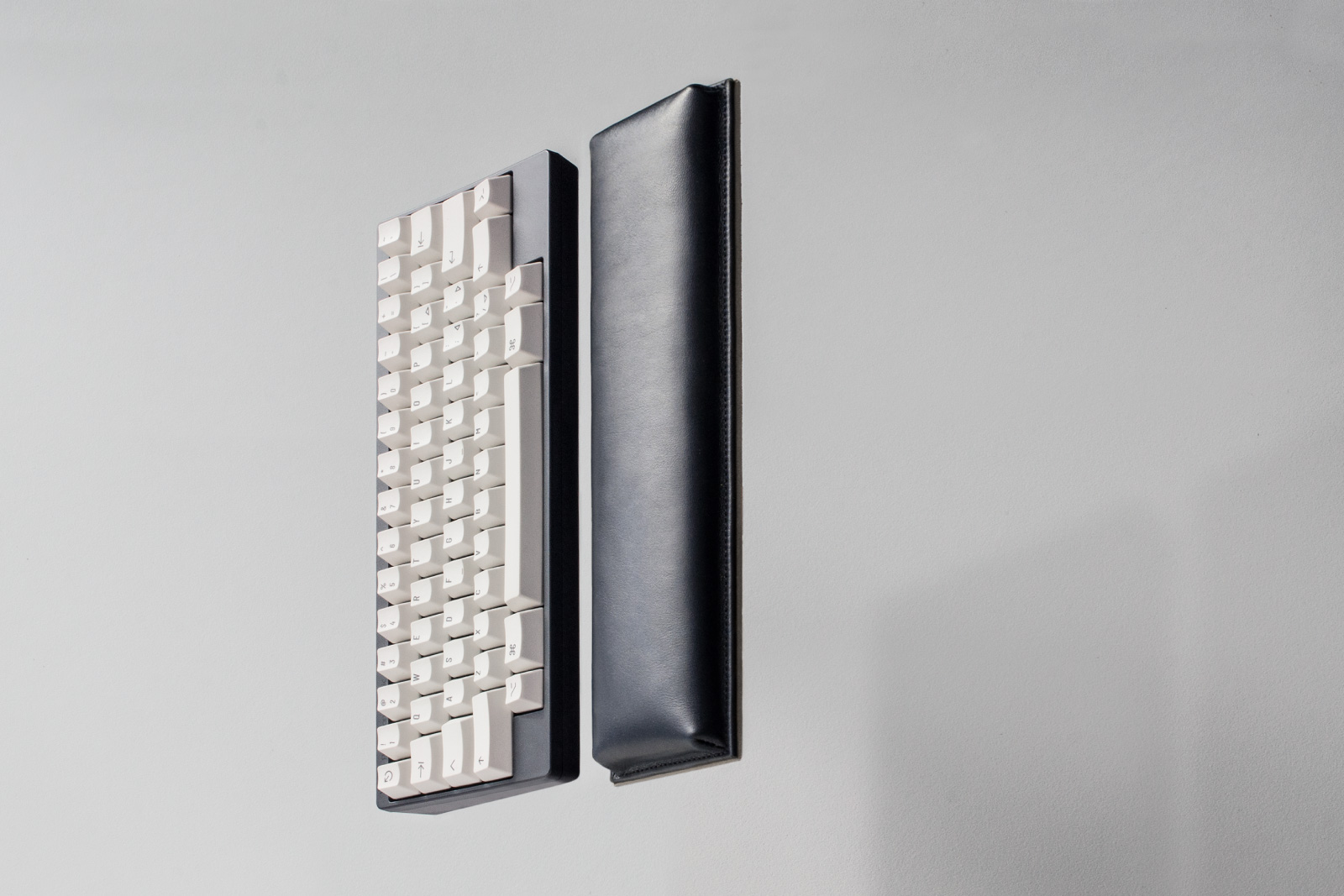 60% Keyboard Wrist Rest – Black – Turbulent Labs